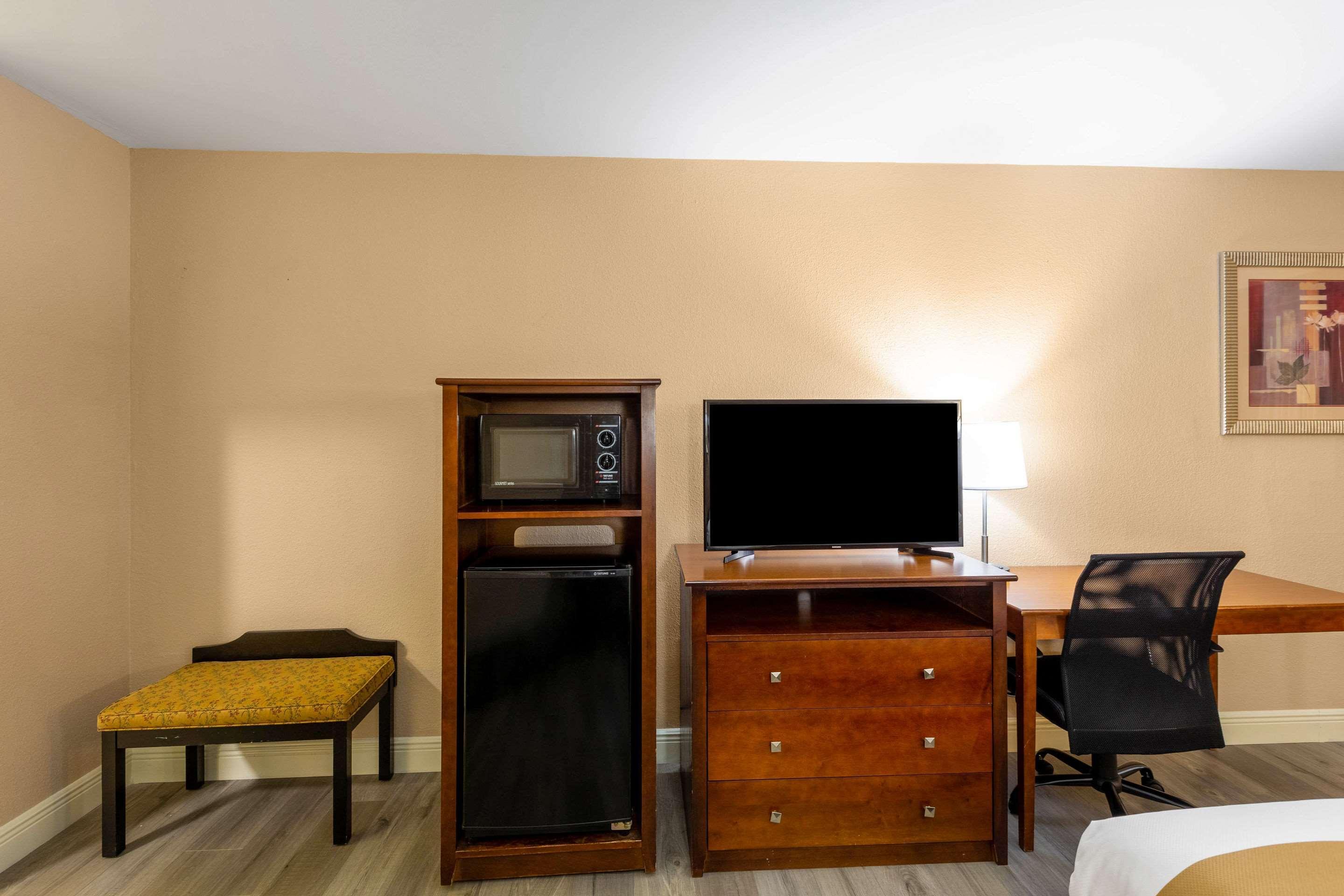Quality Inn Quincy - Tallahassee West Buitenkant foto