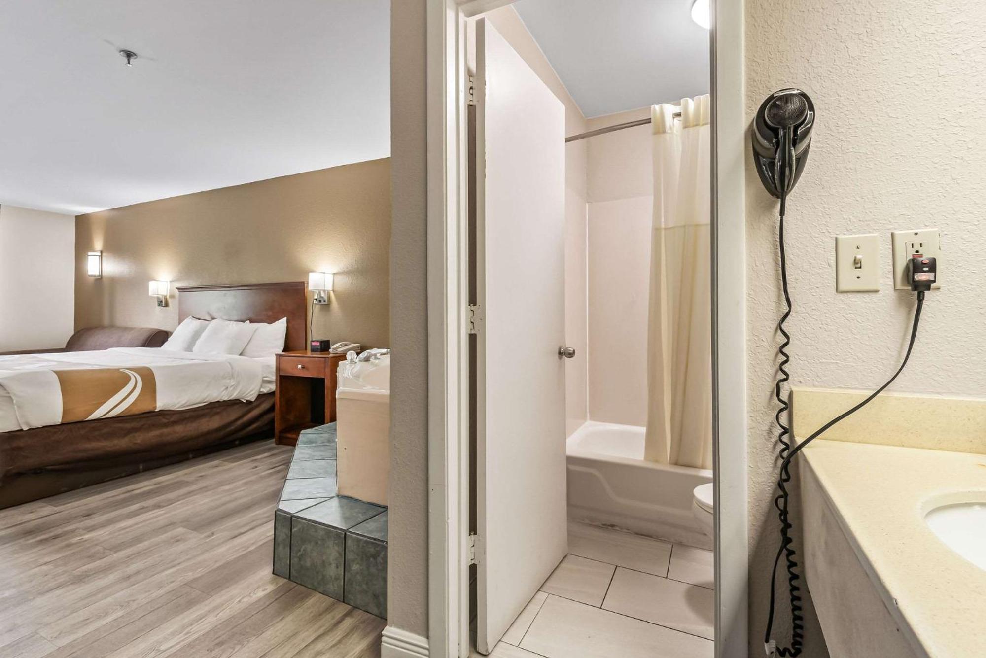 Quality Inn Quincy - Tallahassee West Buitenkant foto
