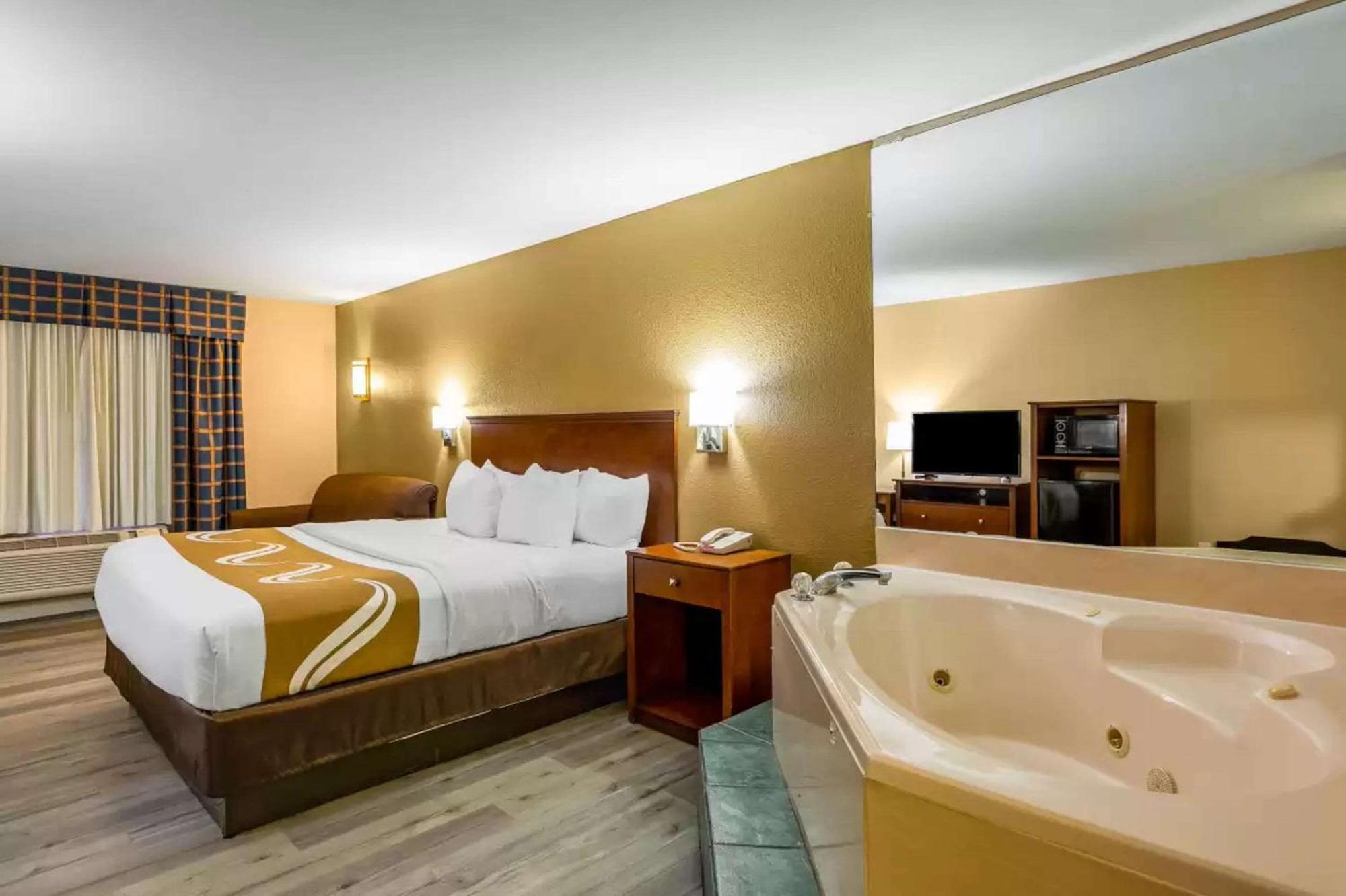 Quality Inn Quincy - Tallahassee West Buitenkant foto